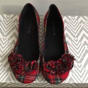 American Eagle plaid ballerina flats
